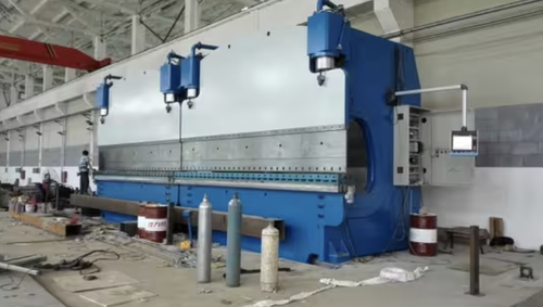 último caso de la compañía sobre Vietnamese Steel Fabricator Adopts 12000KN CNC Tandem Press Brake for 12000mm Wide Bending