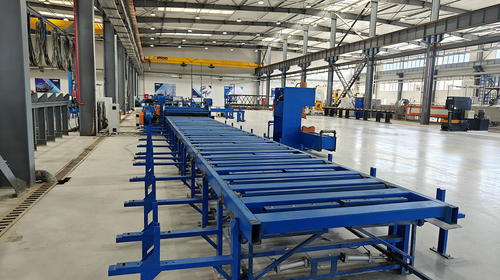 Latest company news about La línea de producción de postes de luz automáticos más avanzada está entrando en funcionamiento con éxito en Tayikistán