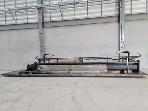 Latest company news about línea máquinas de los 8m del polo ligero deliveried al taller en agosto 20,2021 del cliente de Tailandia