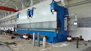Gran máquina de frenado de prensa Tandem CNC para doblar placa de acero 2-600T / 6000mm