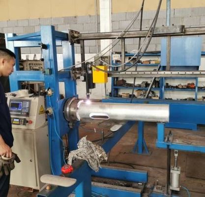 Good price fabricación concreta cónica de poste de la soldadora de 120m m 260m m poste ligero en línea