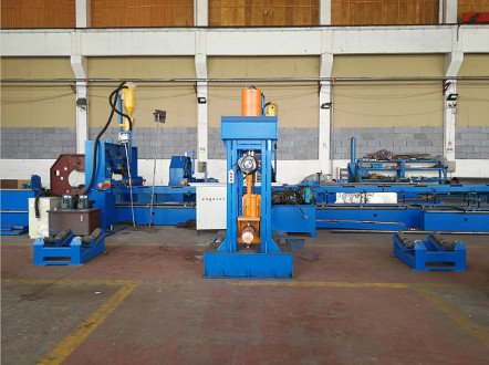 Buen precio Máquina de ensamblaje y rectificación de postes de mástil alto HJZ-800 en línea