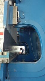 freno en tándem hidráulico eléctrico de la prensa del CNC de 800T/6000m m con las placas de acero de doblez