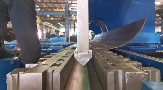 Máquina automática de flexión de frenos de prensa CNC 2-WE67K-1200-6250