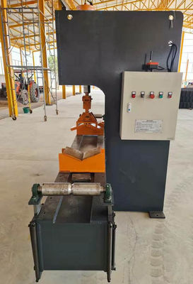 Máquina de rectificación para planta de producción de luces de mástil alto con una potencia máxima de 100 polos por hora