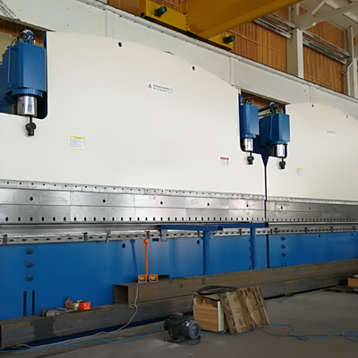Freno de presión hidráulico Tandem CNC Modelo 2-WE67k-1200/6250 Para hacer torre tubular de transmisión monopólica y mástil alto