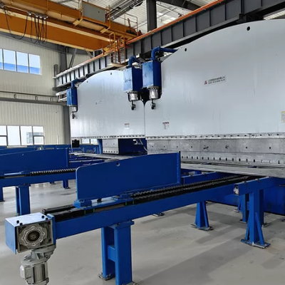Dobladora del acoplamiento doble del CNC para poste de luz de calle octogonal afilado el 14m