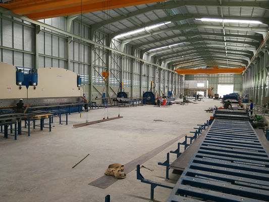 Máquina del polo ligero de calle/equipo industriales de la fabricación para el polo ligero