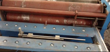 800 - la bobina laminada en caliente del acero suave de 1600m m Q235A cortó a la línea de la máquina de la longitud
