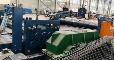 800 - la bobina laminada en caliente del acero suave de 1600m m Q235A cortó a la línea de la máquina de la longitud