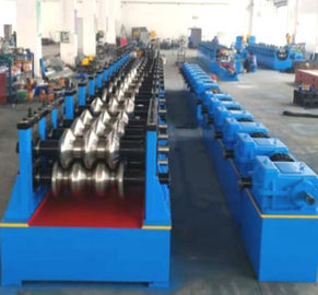Buen precio Tres rollo de la barandilla de las ondas 2.5m m que forma la máquina en línea