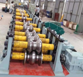 Rollo de la barrera de la carretera del haz de ISO9001 350H que forma la máquina
