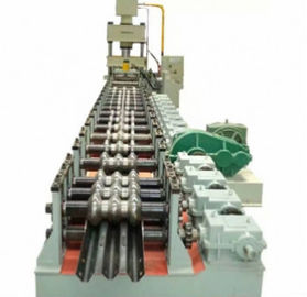 Rollo de la barandilla de la carretera de dos ondas y de tres ondas que forma la máquina