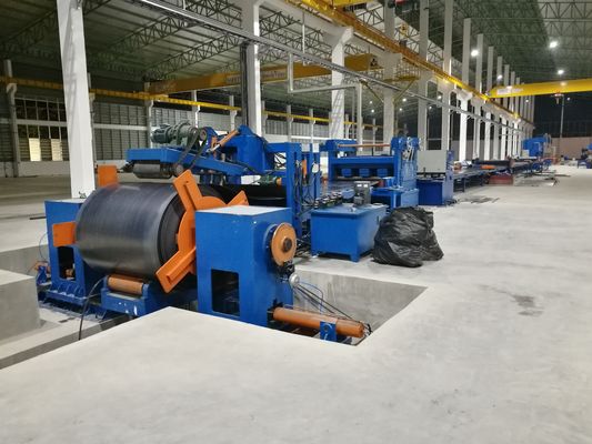 Buen precio El estándar cortó a la línea de la longitud, máquina laminada en caliente del polo ligero del acero suave para los 6m los 8m el 14m en línea