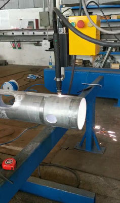 Máquina de corte de puertas de aluminio octogonal y cónica de postes ligeros