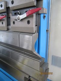 El sacador del freno de la prensa del cuello del ganso y muere las herramientas/molde para la máquina del doblador